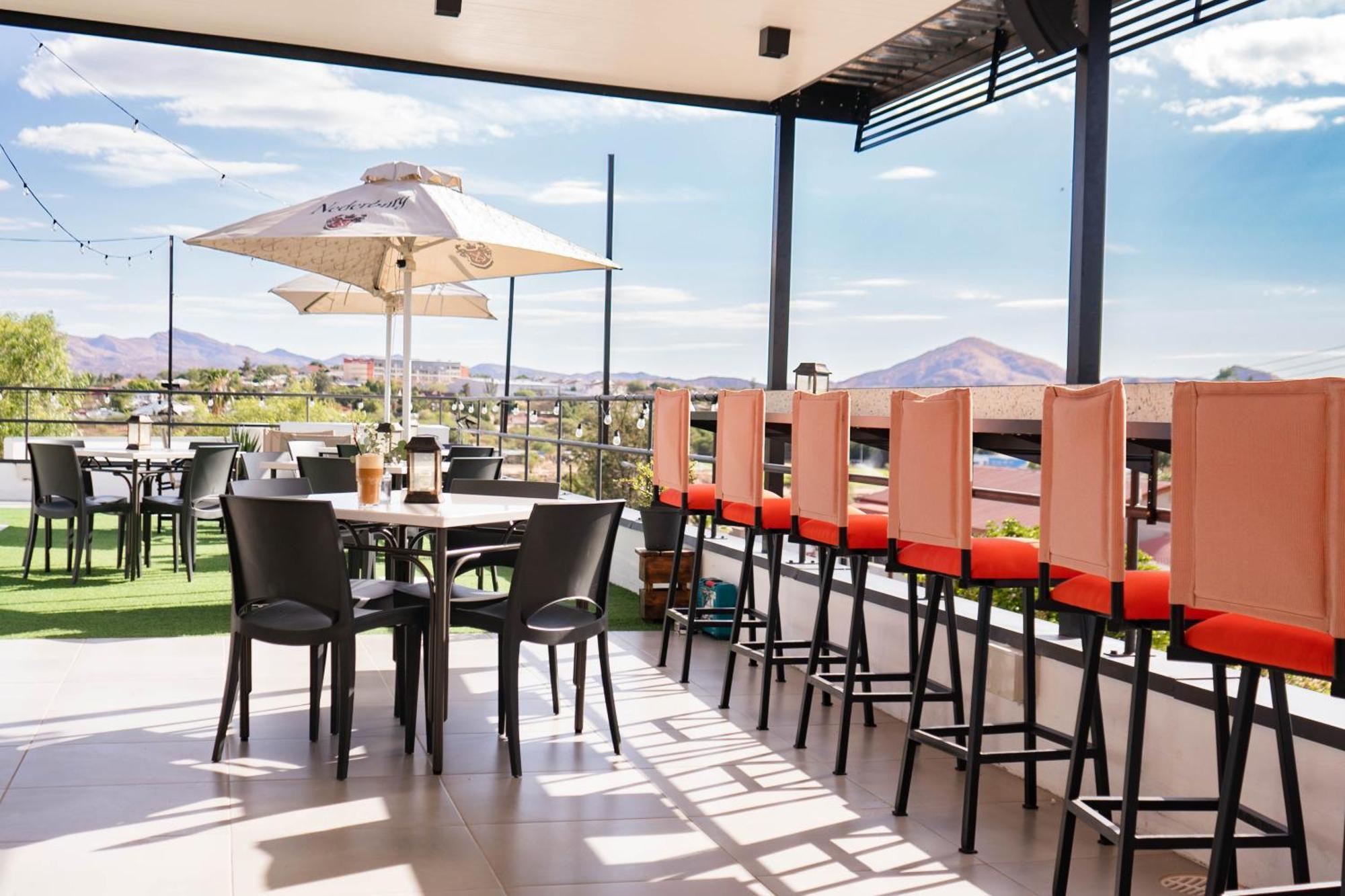 Tate Village Windhoek Dış mekan fotoğraf
