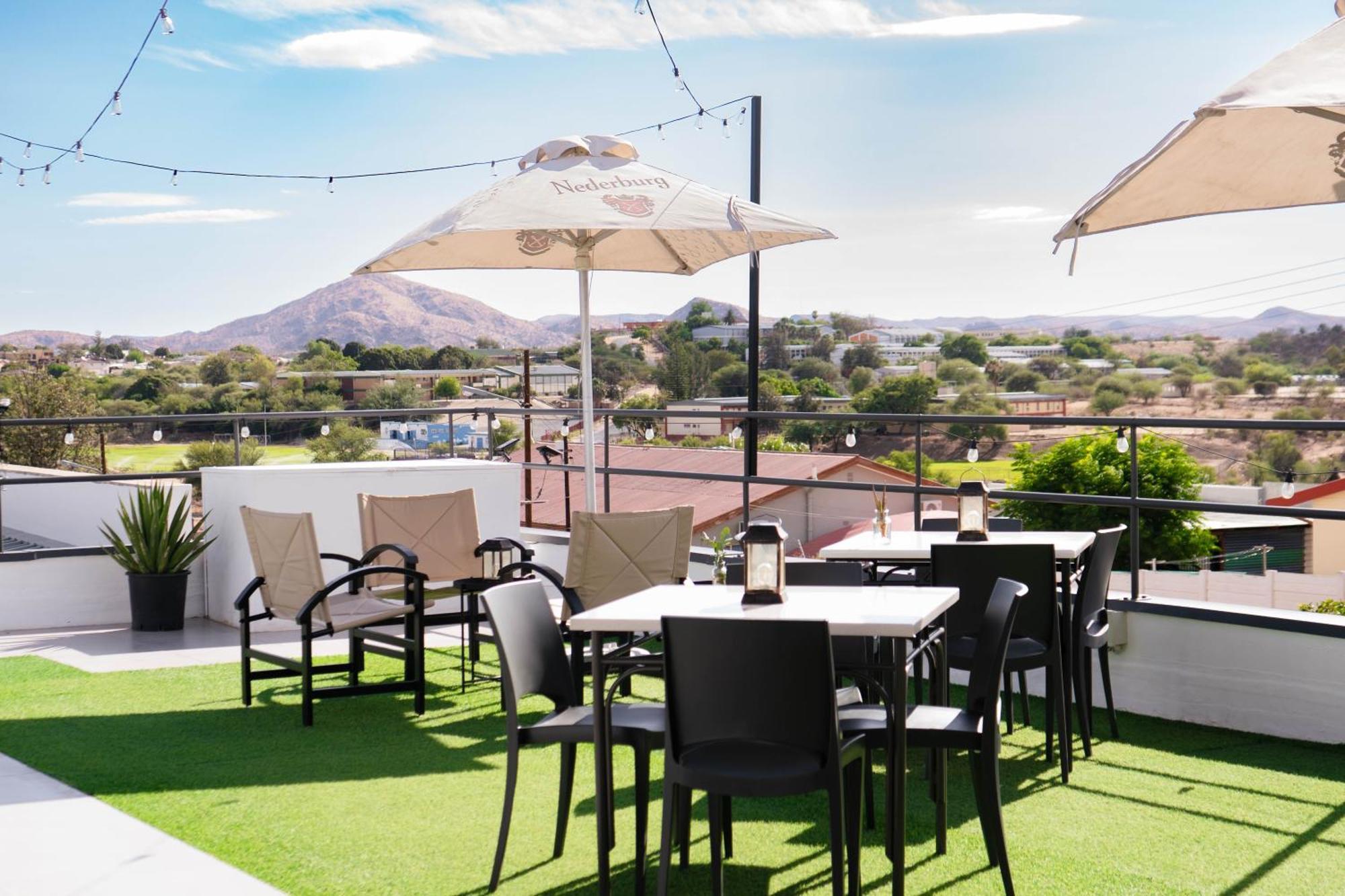 Tate Village Windhoek Dış mekan fotoğraf